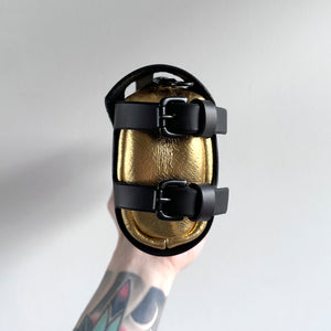 ARCHIVAL HARNESS CLUTCH BLACK & GOLD