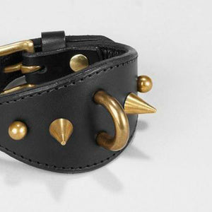 STUDDED SPIKE CUFF