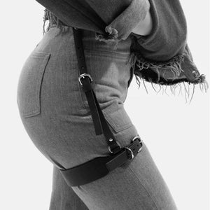 CLASSIC SUSPENDER HARNESS BLACK PATENT | Harnesses & Bodypieces Autumn Winter | Fleet Ilya