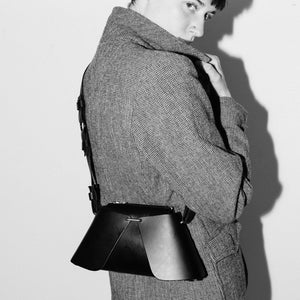 FOLDED TRIANGLE BAG BLACK | Womens Bags | Fleet Ilya