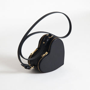 HEART BOX BAG BLACK | Womens Bags | Fleet Ilya