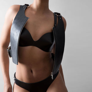 SOFT CROPPED HARNESS | Harnesses & Bodypieces | Fleet Ilya