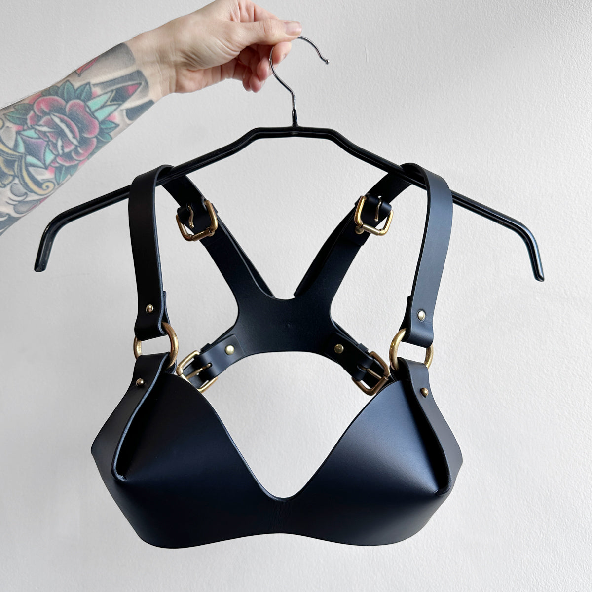 ARCHIVAL O-RING CROSS BACK BRA BLACK / EXTRA SMALL