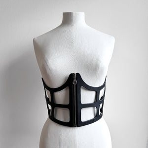 ARCHIVAL CUT OUT UNDERBUST CORSET BLACK / SMALL