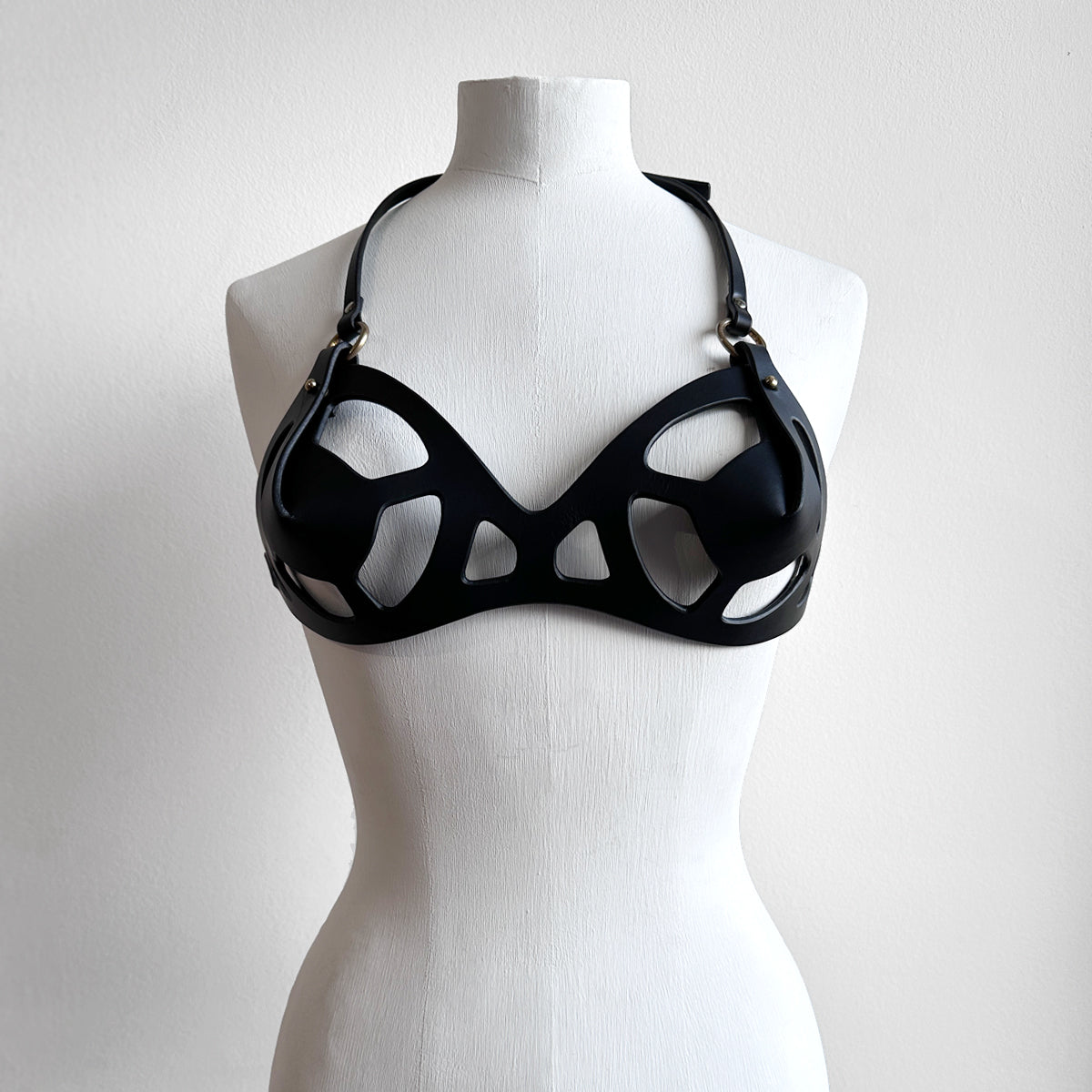 ARCHIVAL TARGET BRA BLACK / SMALL