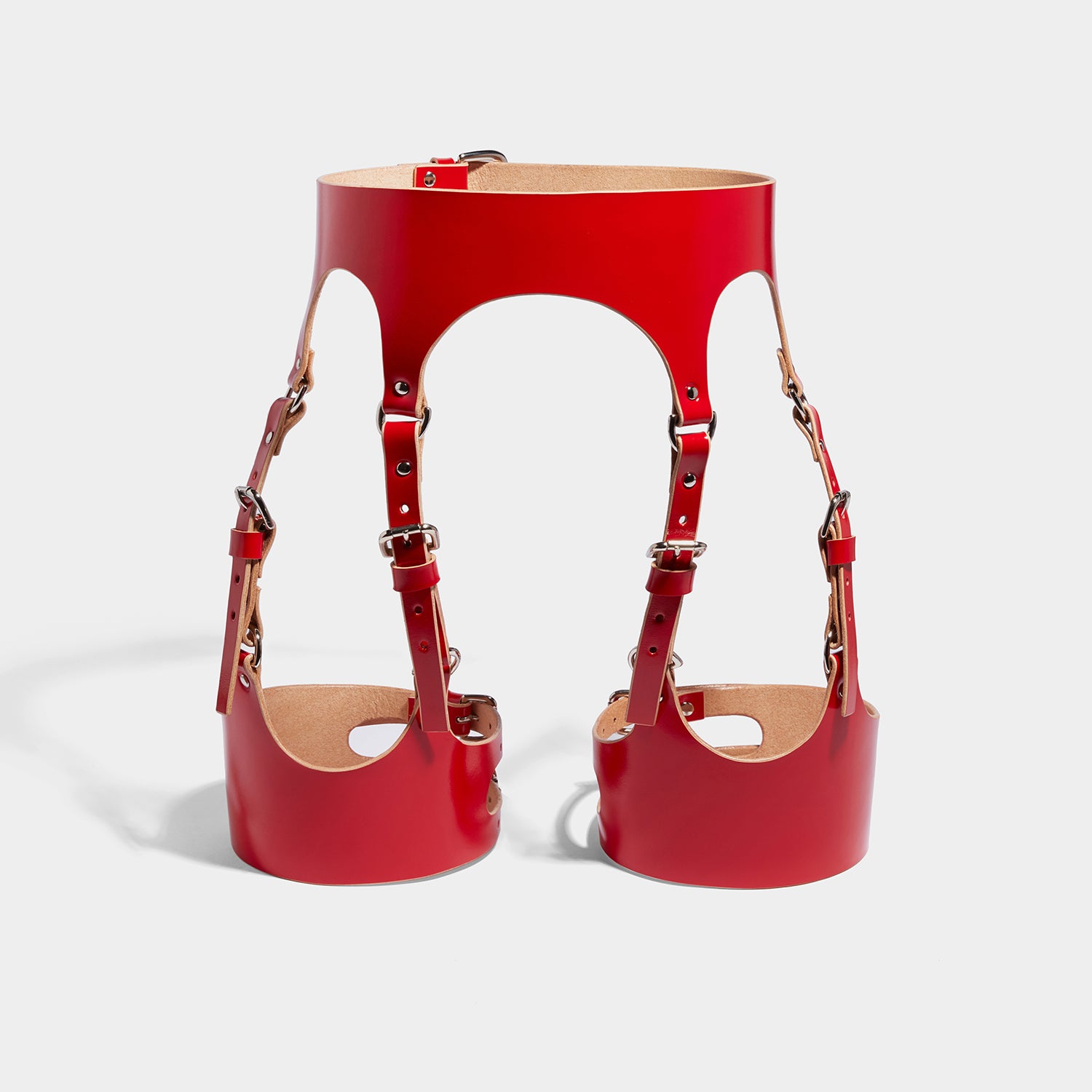fleet ilya curved suspender harness gloss red