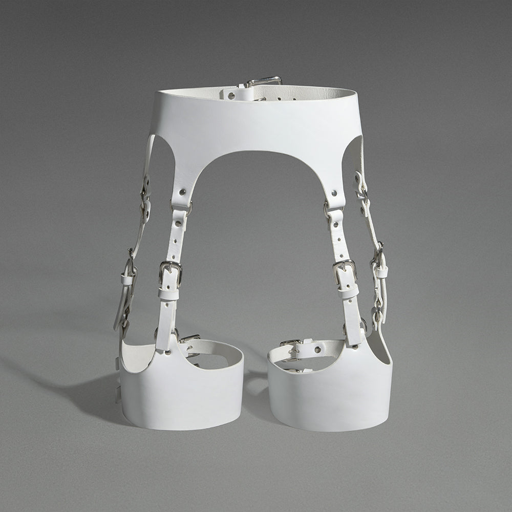 CURVED CUT OUT SUSPENDER