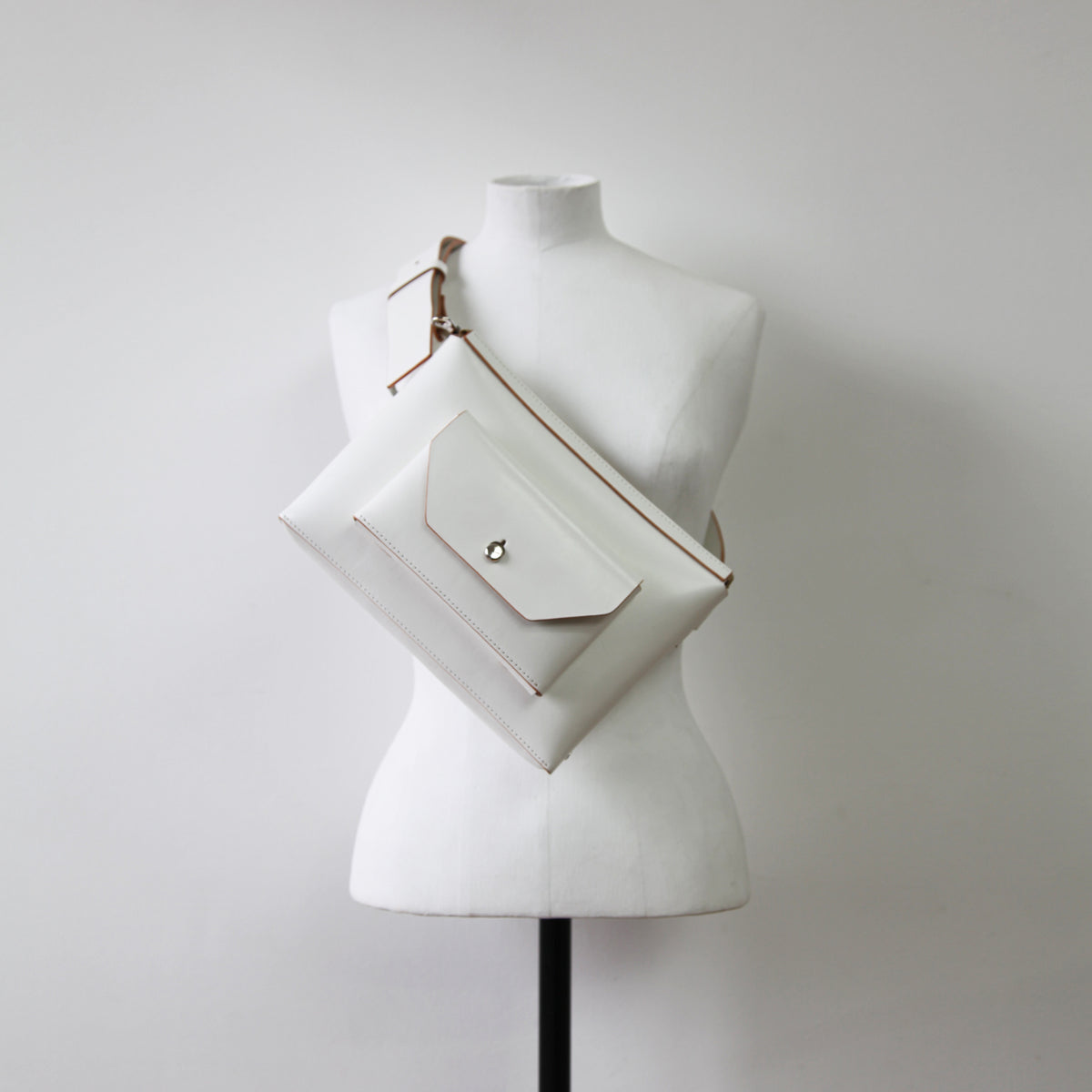 ARCHIVAL POCKET POUCH BAG