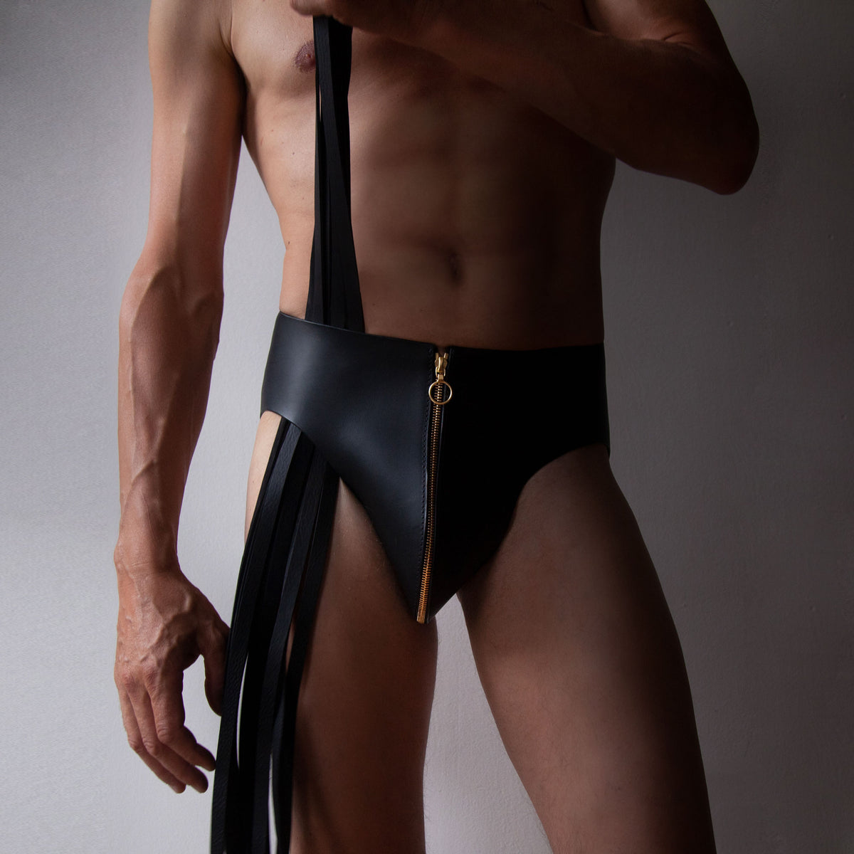 HORSE TAIL ZIP LEATHER JOCKSTRAP