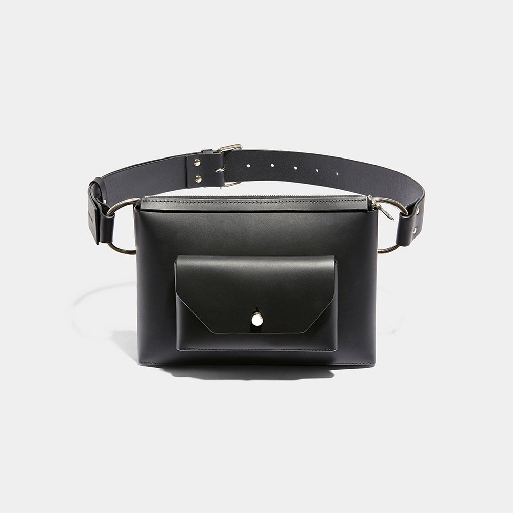 POCKET POUCH BAG - BLACK | AUTUMN WINTER 20 | Fleet Ilya