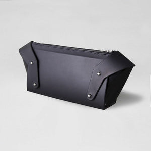 SCULPTED WING CLUTCH BLACK