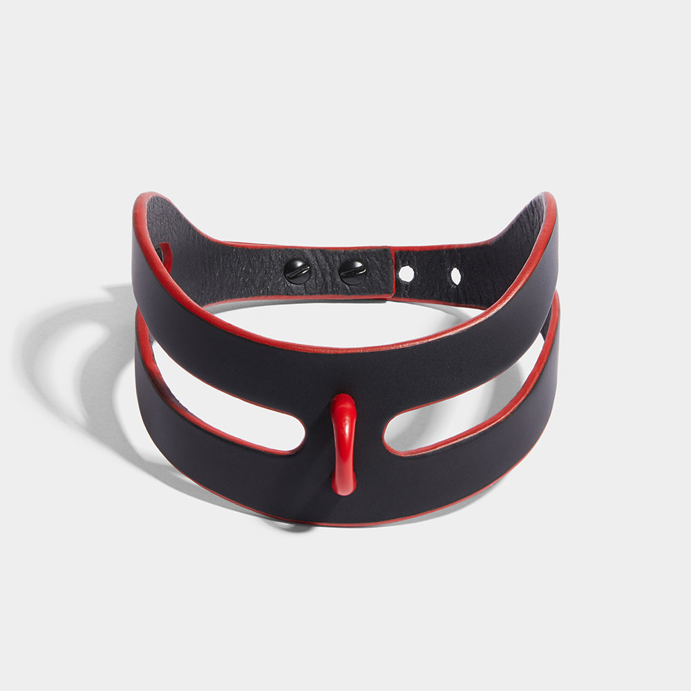 fleet ilya cut out collar red edge