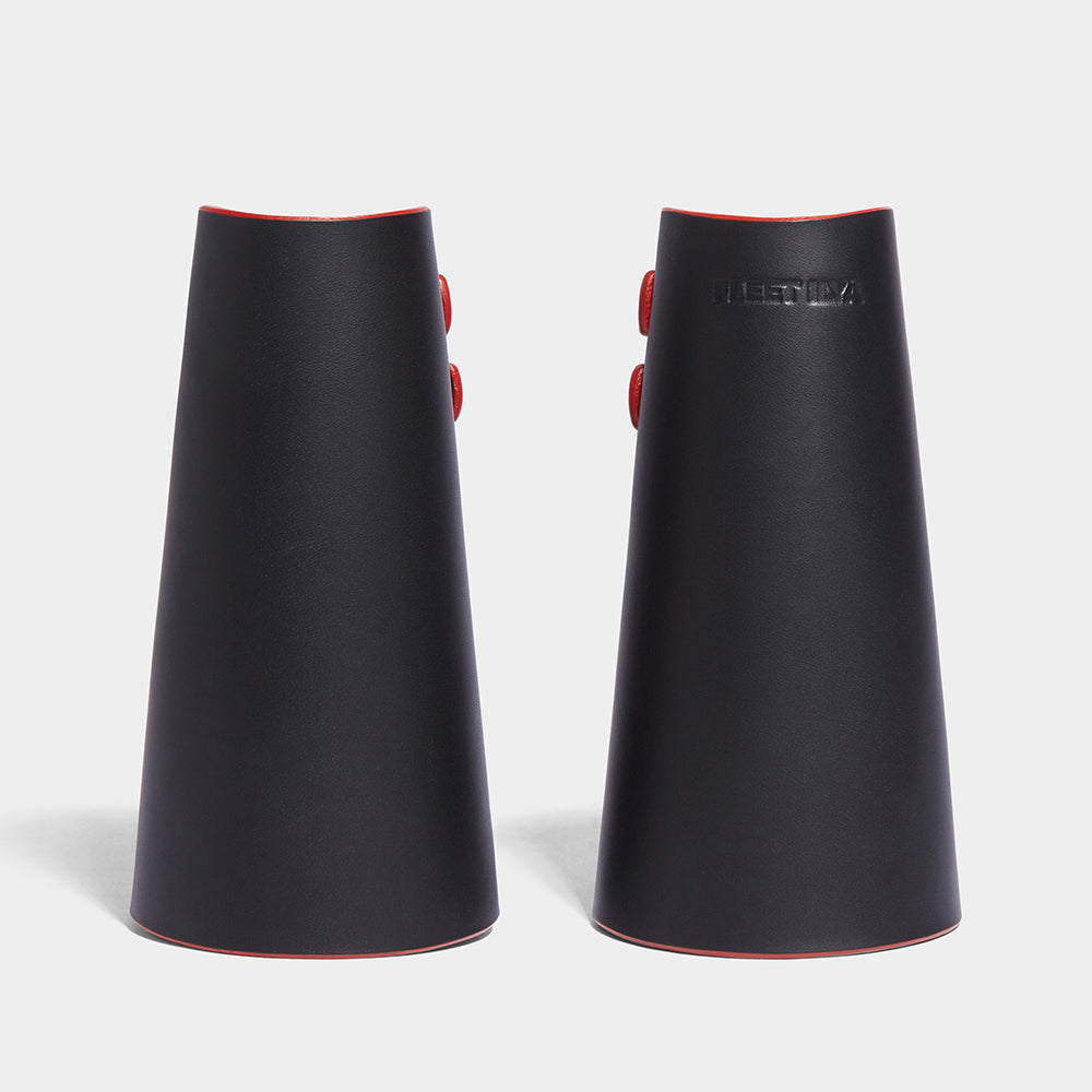 GAUNTLET CUFFS RED EDGE