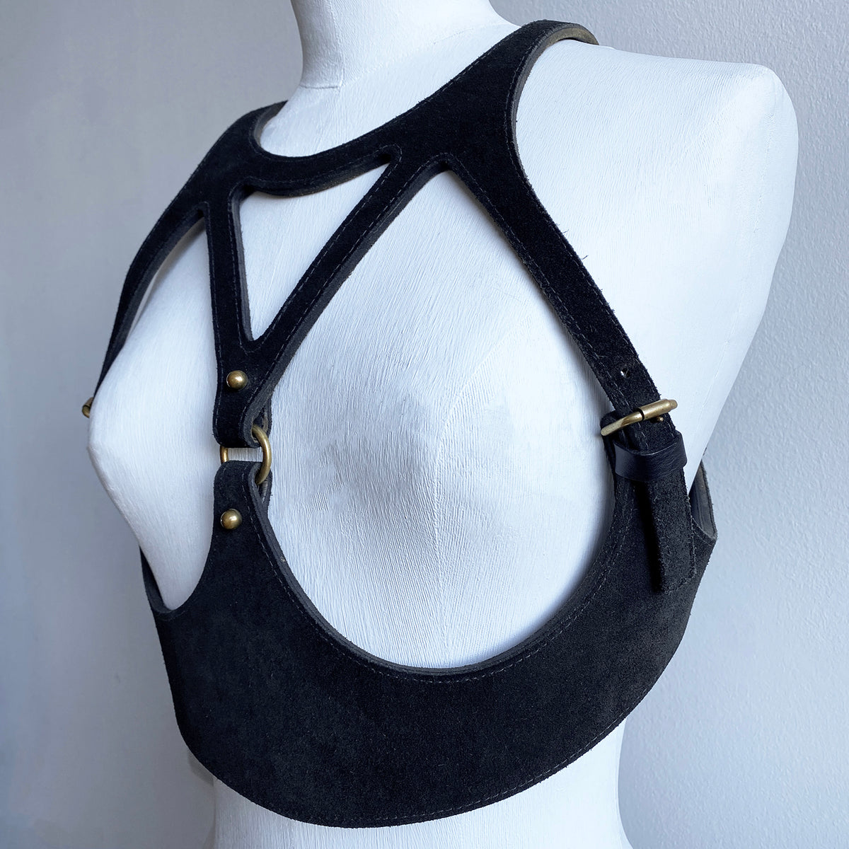 ARCHIVAL SUEDE SCULPTED TEARDROP HARNESS SMALL