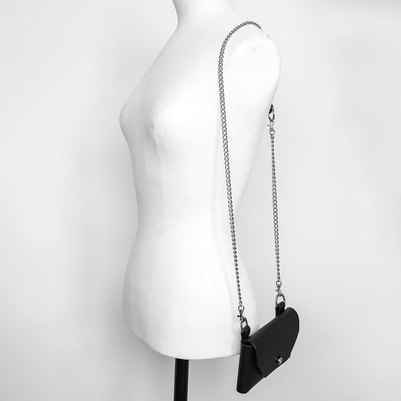 Double Pocket Chain Harness