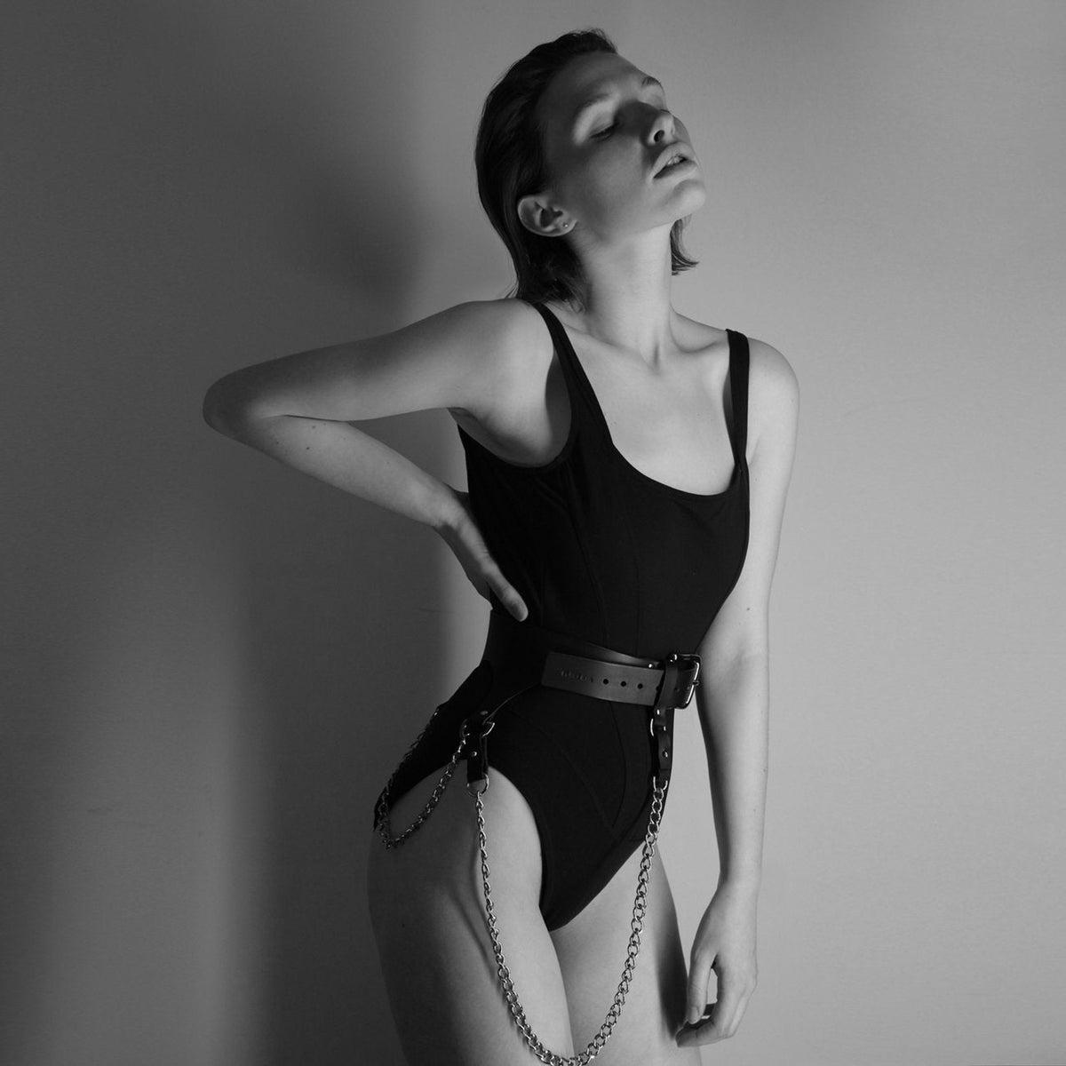 CHAIN BELT RED | Womens Belts Autumn Winter | Fleet Ilya