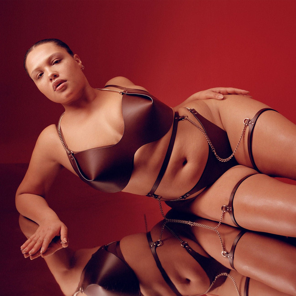 CHAIN THONG - BROWN | SPRING SUMMER 21 | Fleet Ilya