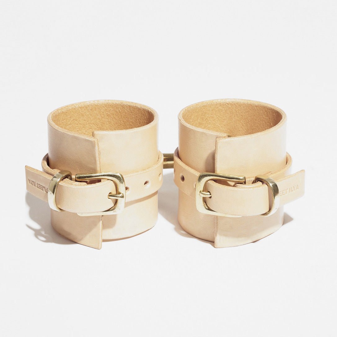 CLASSIC CUFFS NATURAL - ANKLE | Restraint Cuffs | Fleet Ilya