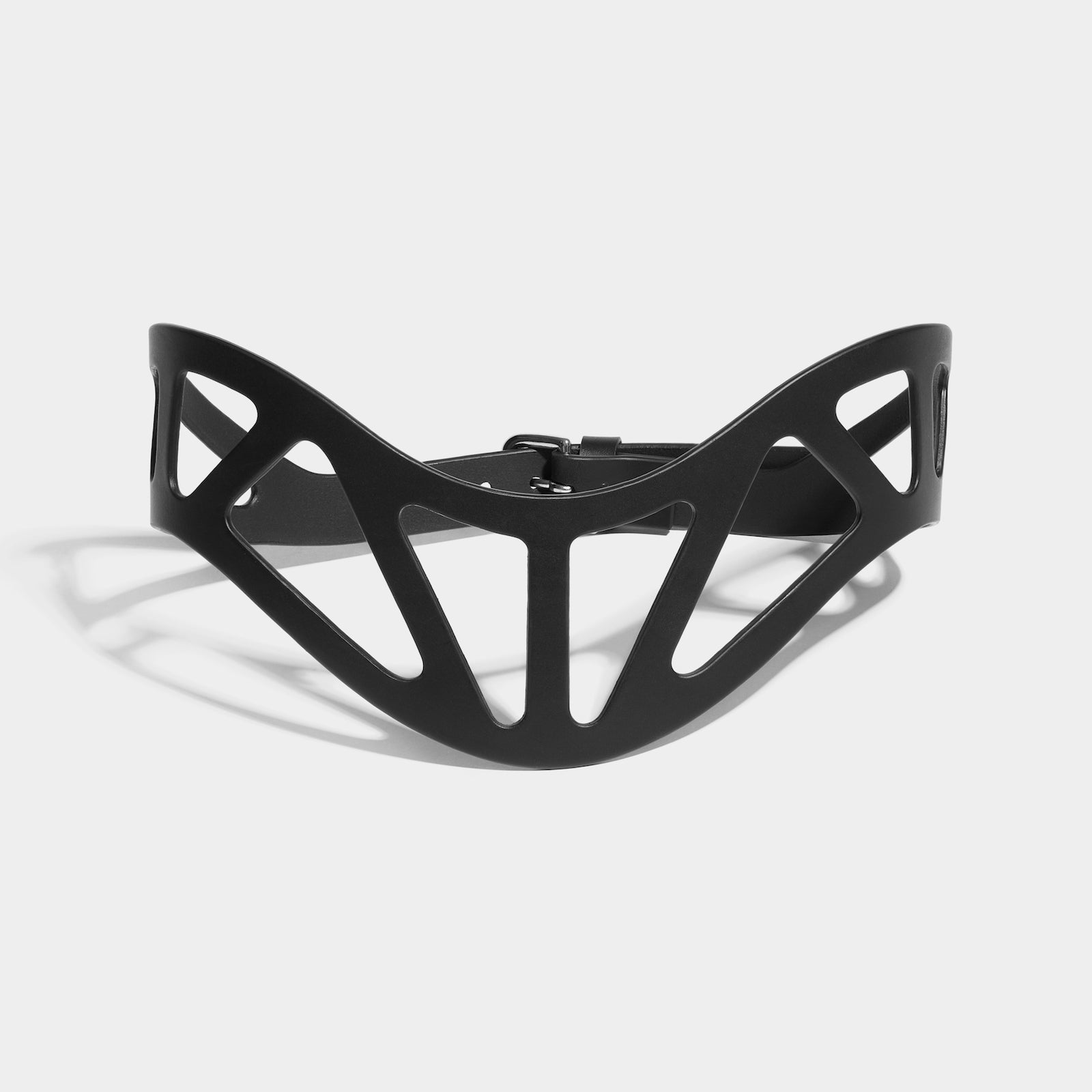 fleet ilya curved cut out leather belt