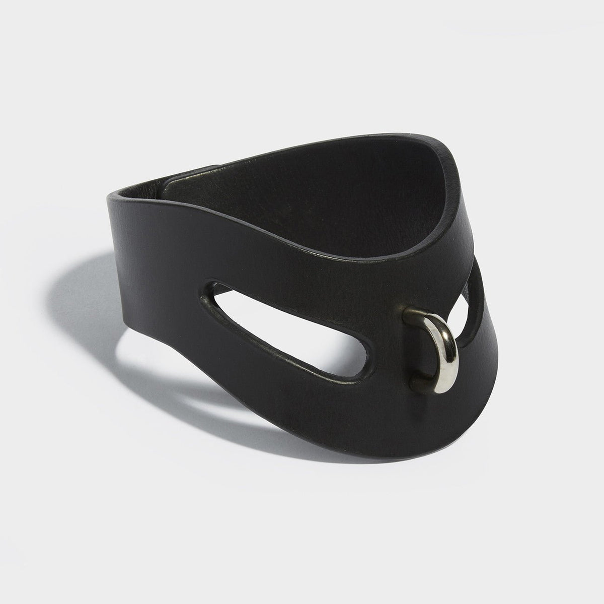 CURVED CUT OUT COLLAR BLACK | Womens Jewellery | Fleet Ilya