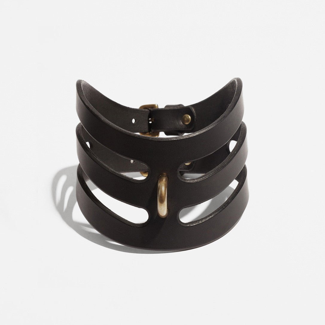 fleet ilya cut out posture collar