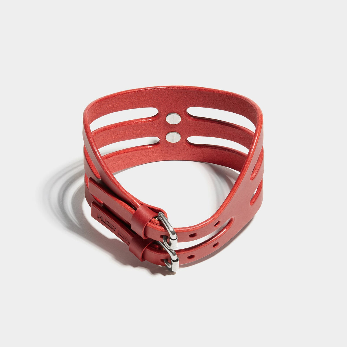 CUT OUT POSTURE COLLAR RED | Restraint Collars | Fleet Ilya