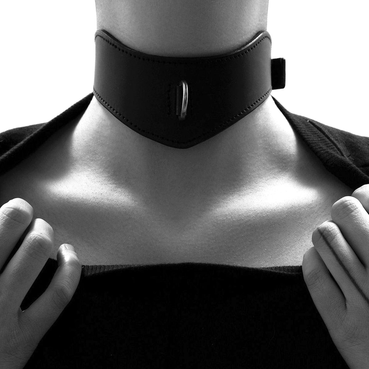 D-SPIKE COLLAR | Collars | Fleet Ilya