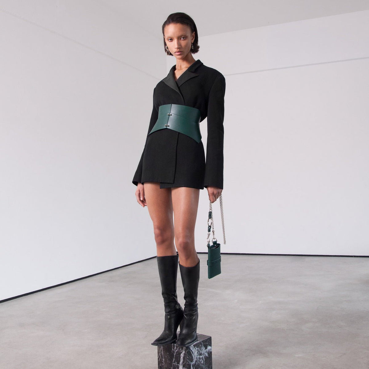 HIGH POINT CORSET - BLACK | AUTUMN WINTER 20 | Fleet Ilya