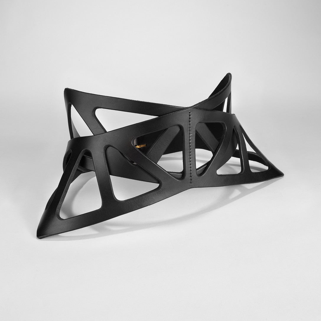 LARGE CUT OUT POINT CORSET - BLACK | Corsets | Fleet Ilya