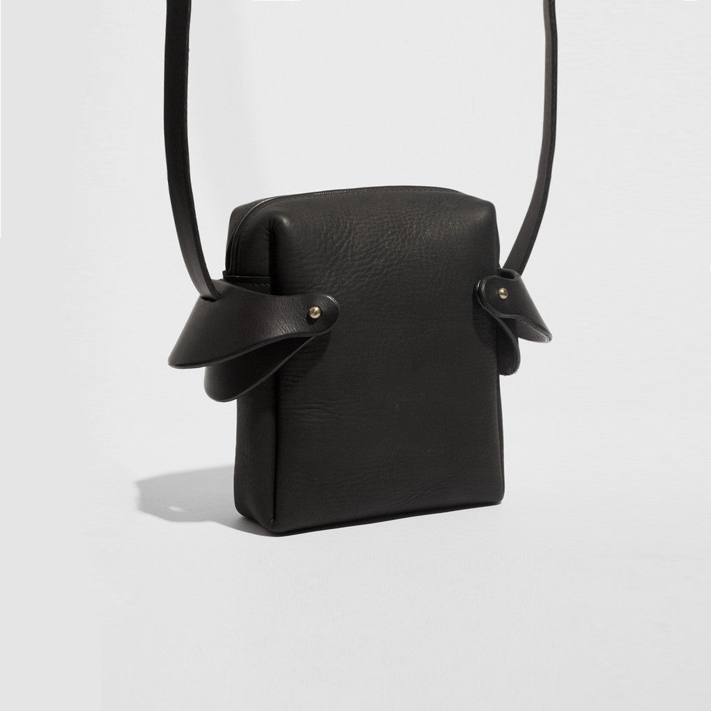 LAYERED SHOULDER PIECE BAG | Womens Bags | Fleet Ilya