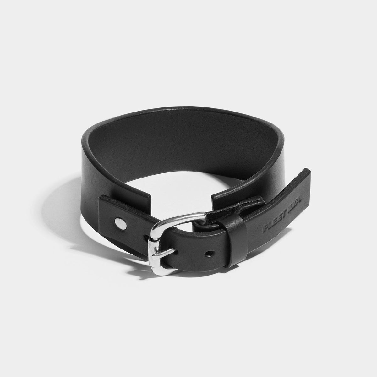 LOW POSTURE COLLAR BLACK | Womens Jewellery Autumn Winter | Fleet Ilya