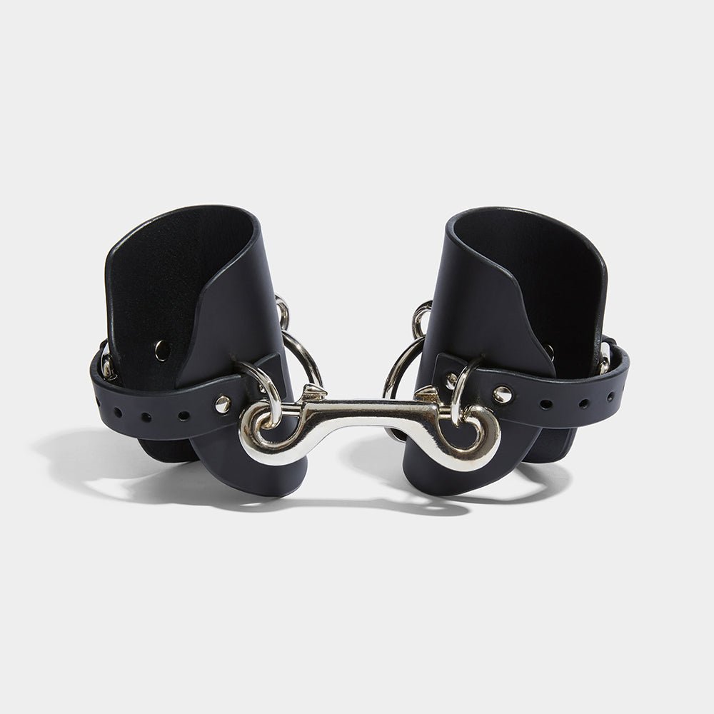O-RING HIGH CUFFS | Restraint Cuffs | Fleet Ilya