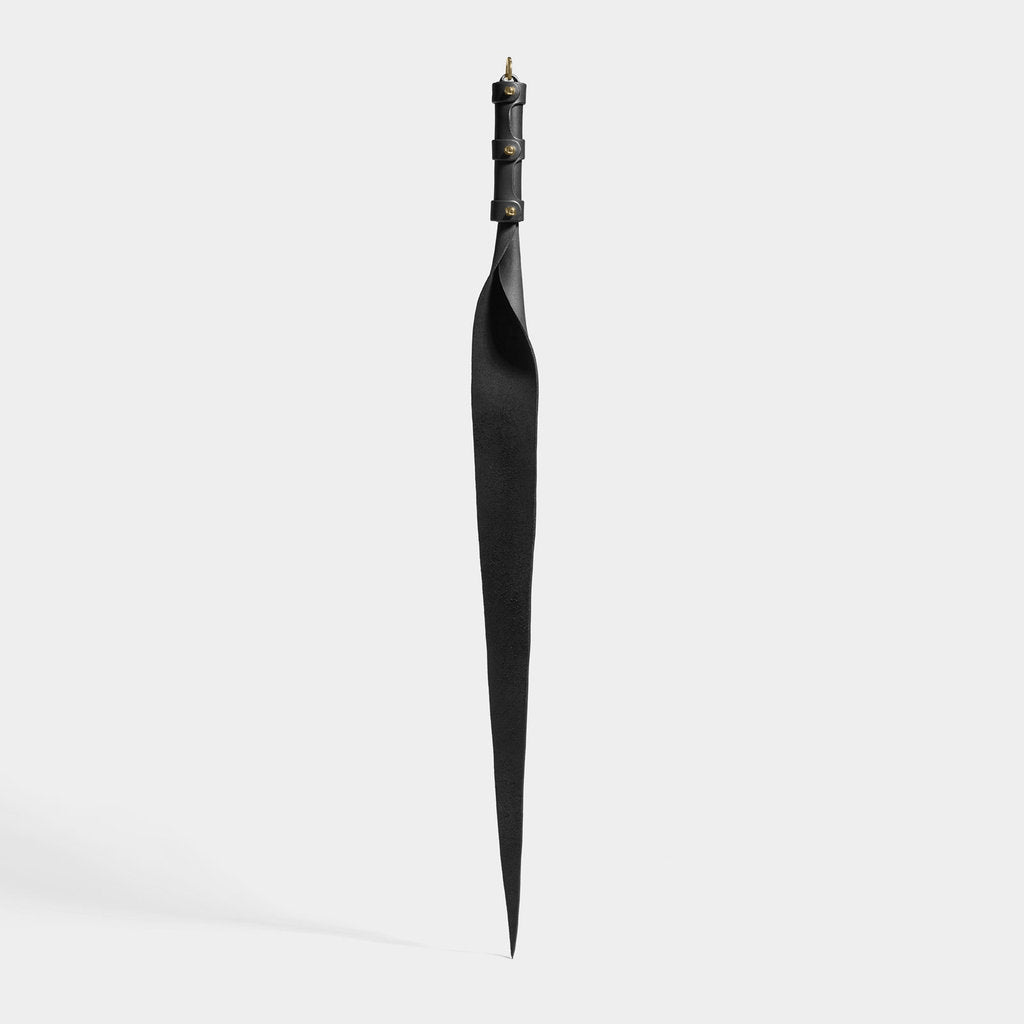 STUDDED HANDLE DRAGON TAIL - BLACK | Restraint Accessories | Fleet Ilya