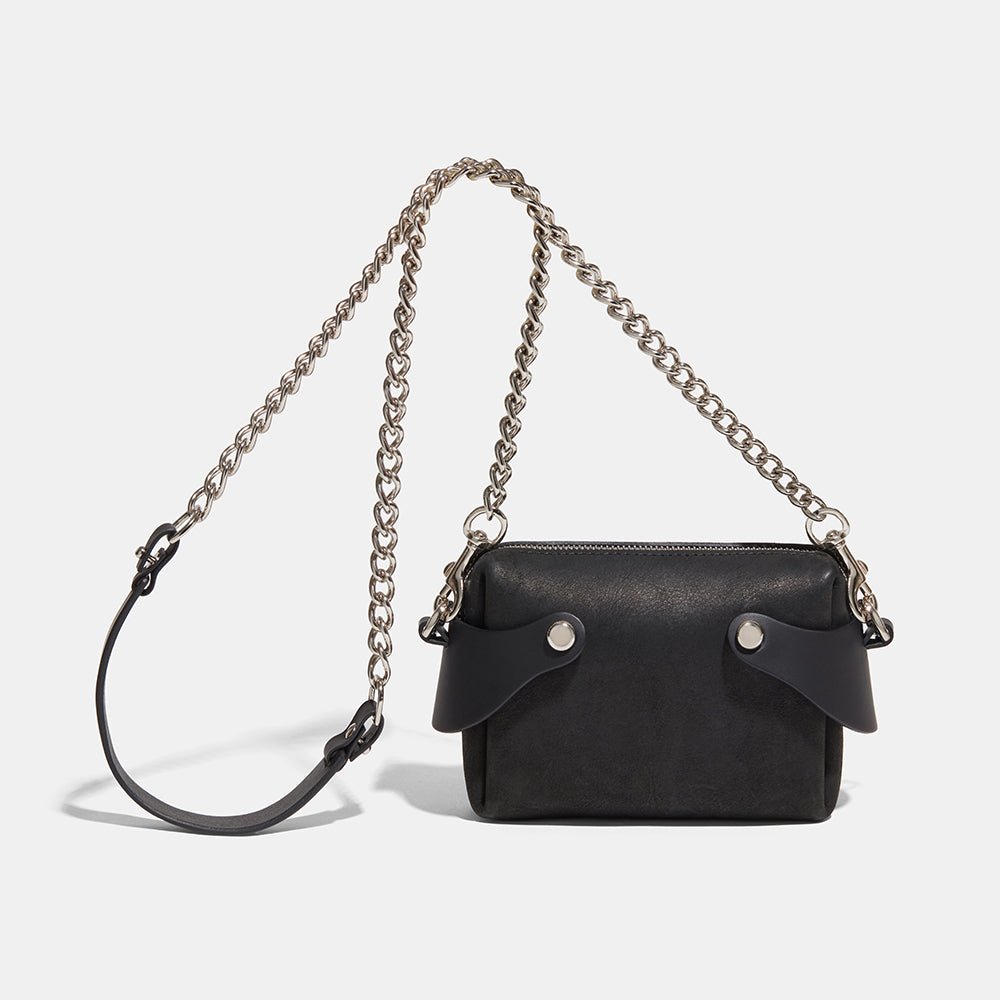 TINY WING CHAIN BAG - BLACK | SPRING SUMMER 2020 | Fleet Ilya