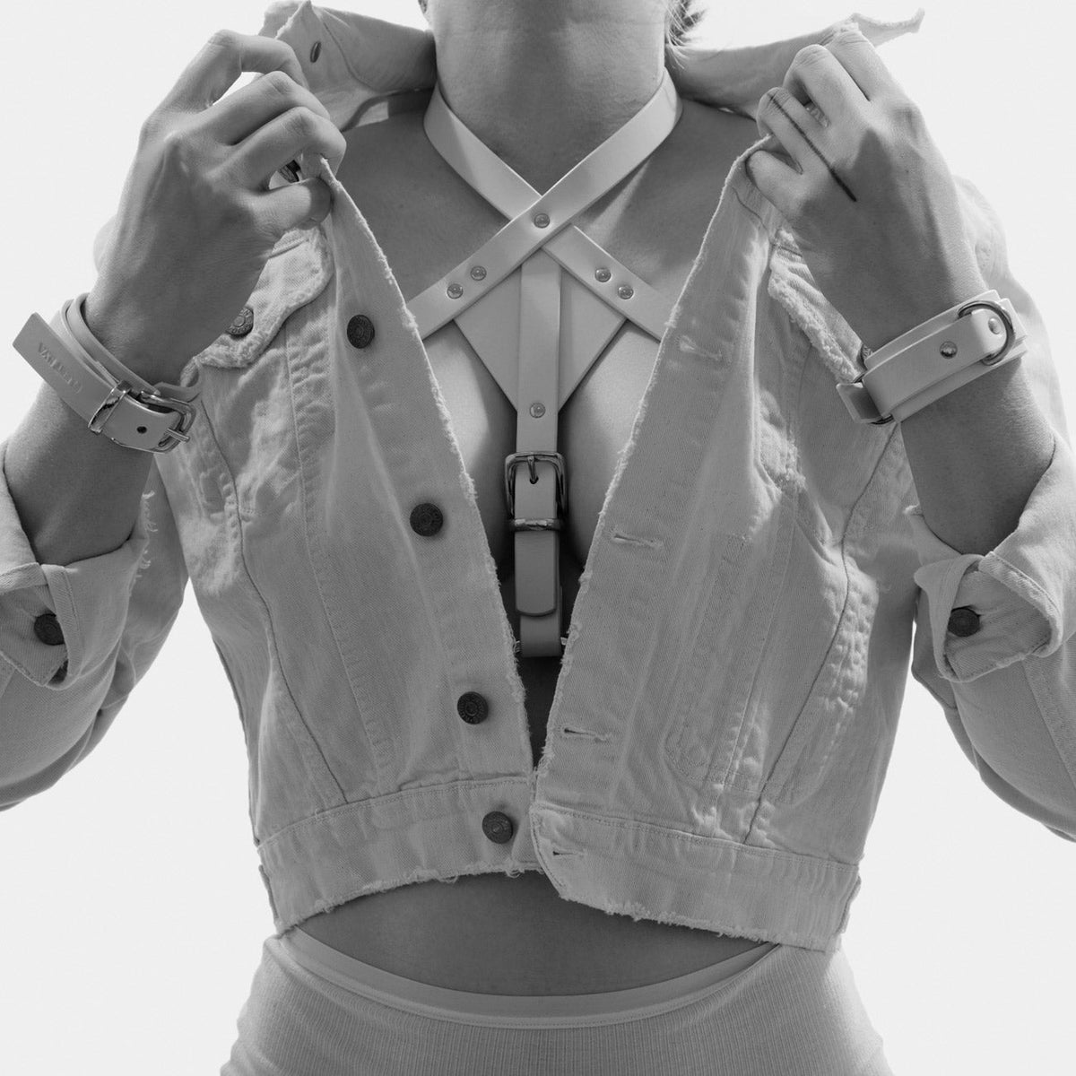 WING CUFFS | Cuffs | Fleet Ilya