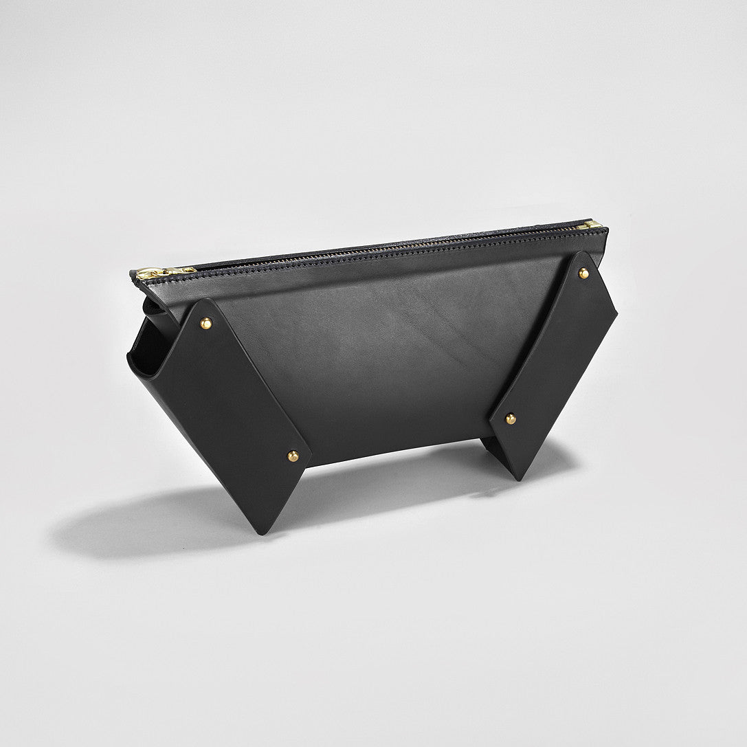 WINGED BOX CLUTCH BLACK | Clutches | Fleet Ilya