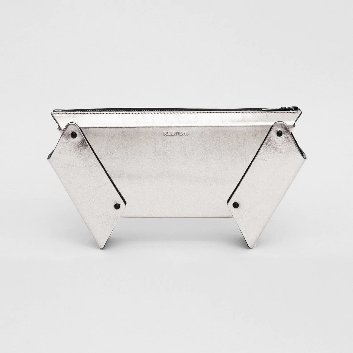 WINGED BOX CLUTCH